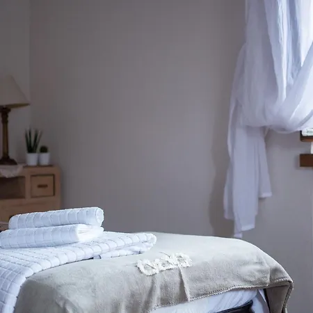 Podere La Colombaia Bed & Breakfast *