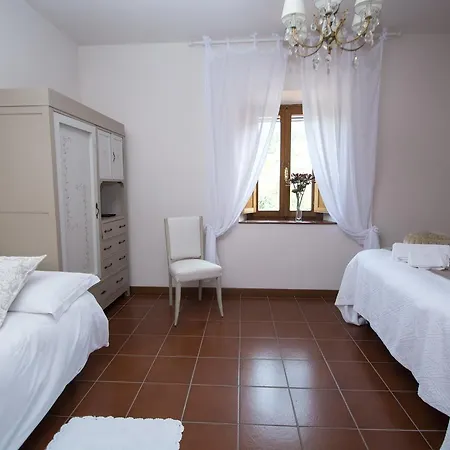 Podere La Colombaia Bed & Breakfast